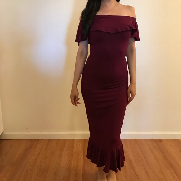 RESTOCK* Burgundy Penelope Off The Shoulder Dress - Picture 7 of 8